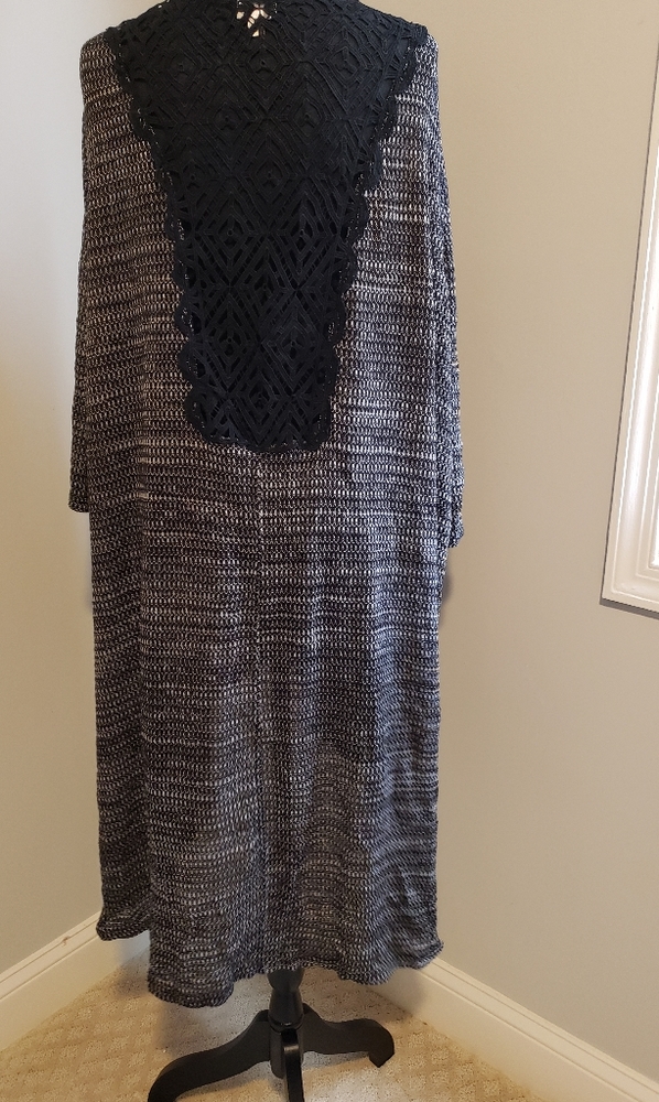 Cardigan - Picture 2 of 4